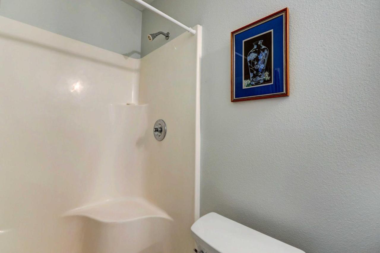 Chic Bentonville Home With Patio And Fire Pit! מראה חיצוני תמונה